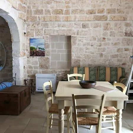 Dotti's Ostuni